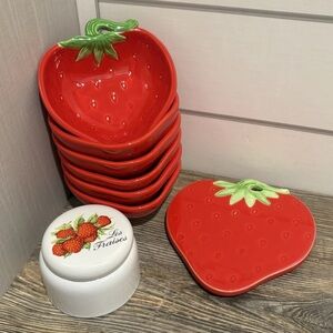 Vintage Pier 1 Strawberry Core 8 Piece Lot: 6 Bowls, 1 Spoon Rest,  1 JamJar HTF